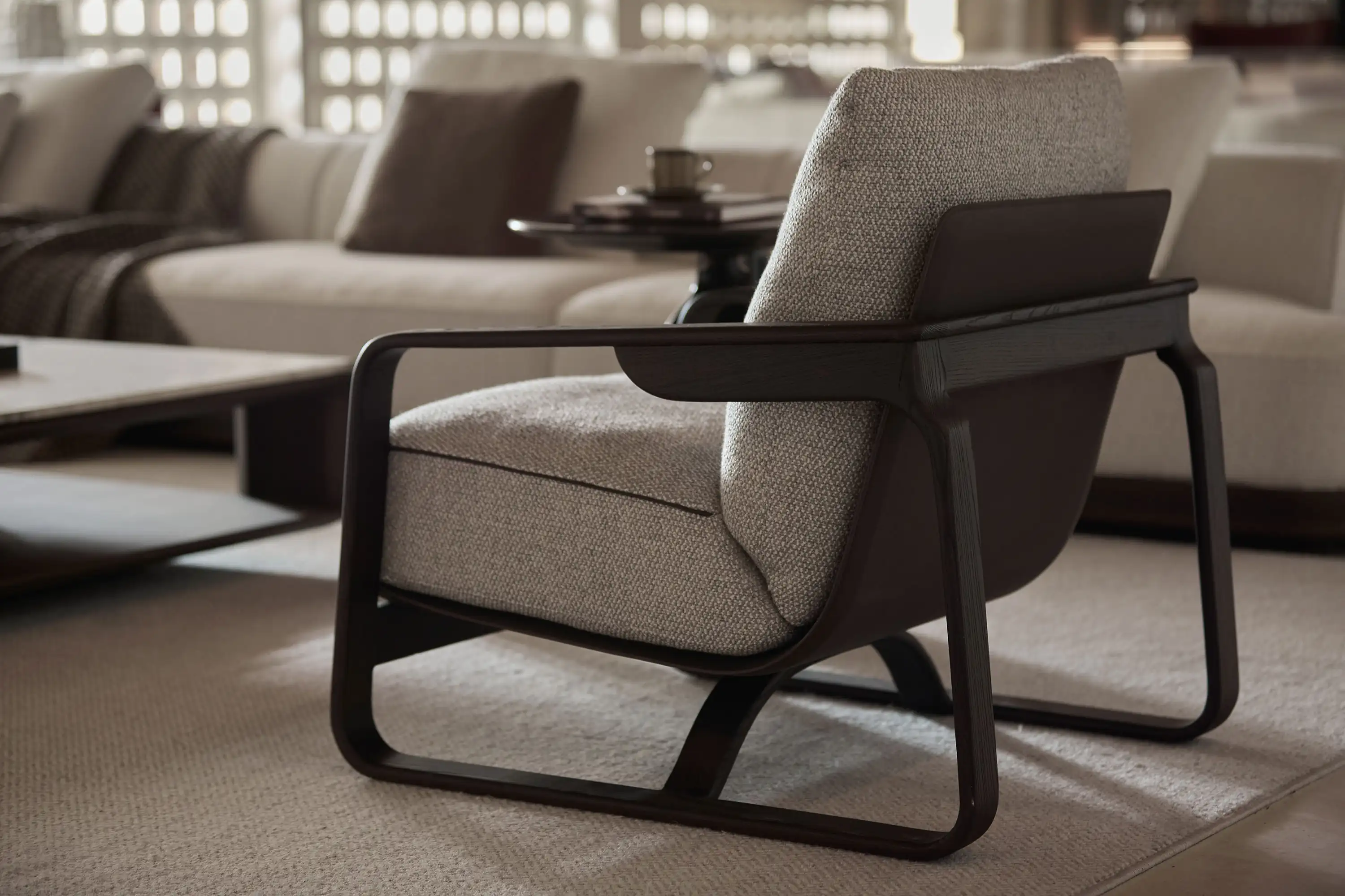 0_Venice Chair_gallary_images