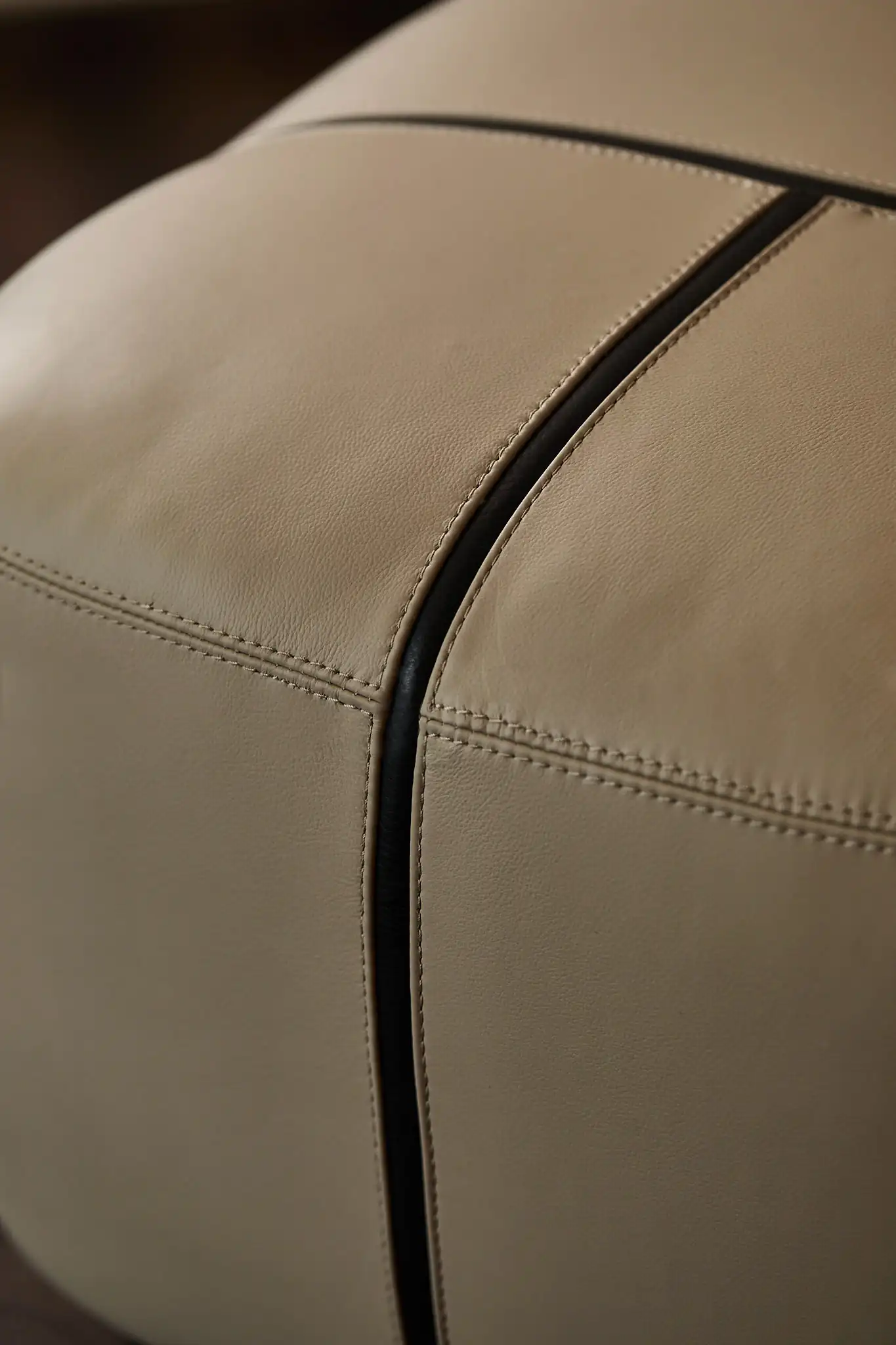 1_Monaco Chair_gallary_images