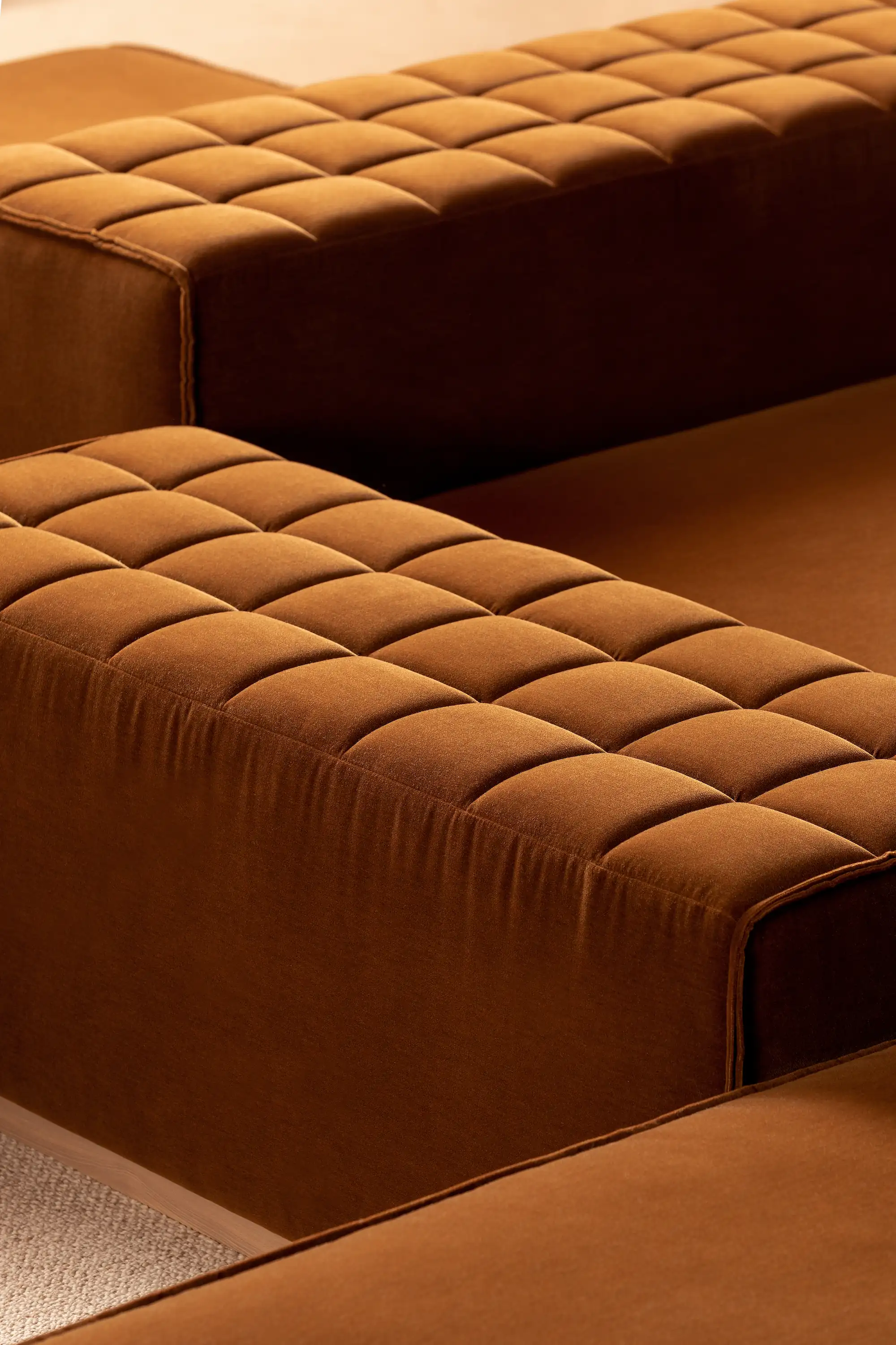 4_Guevara Sofa_gallary_images