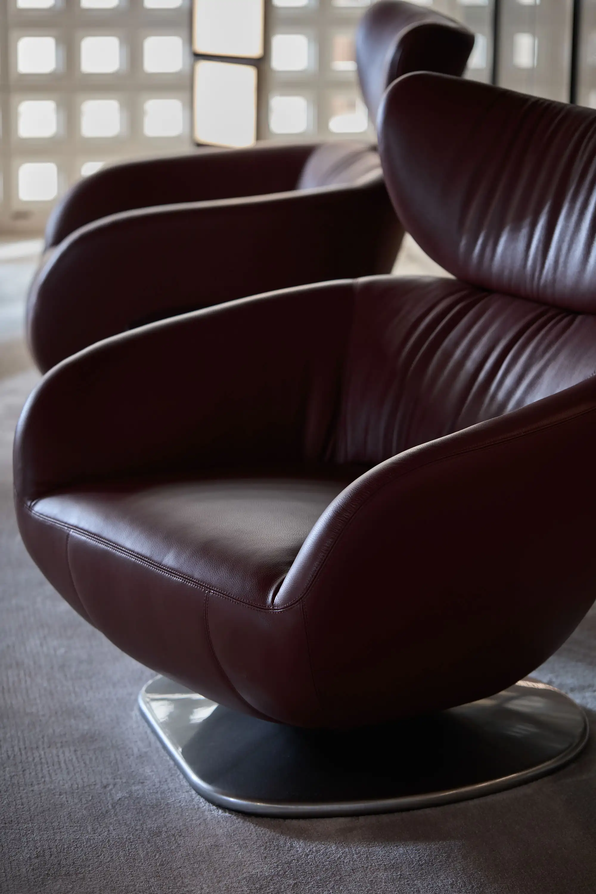 4_Milan Chair_gallary_images