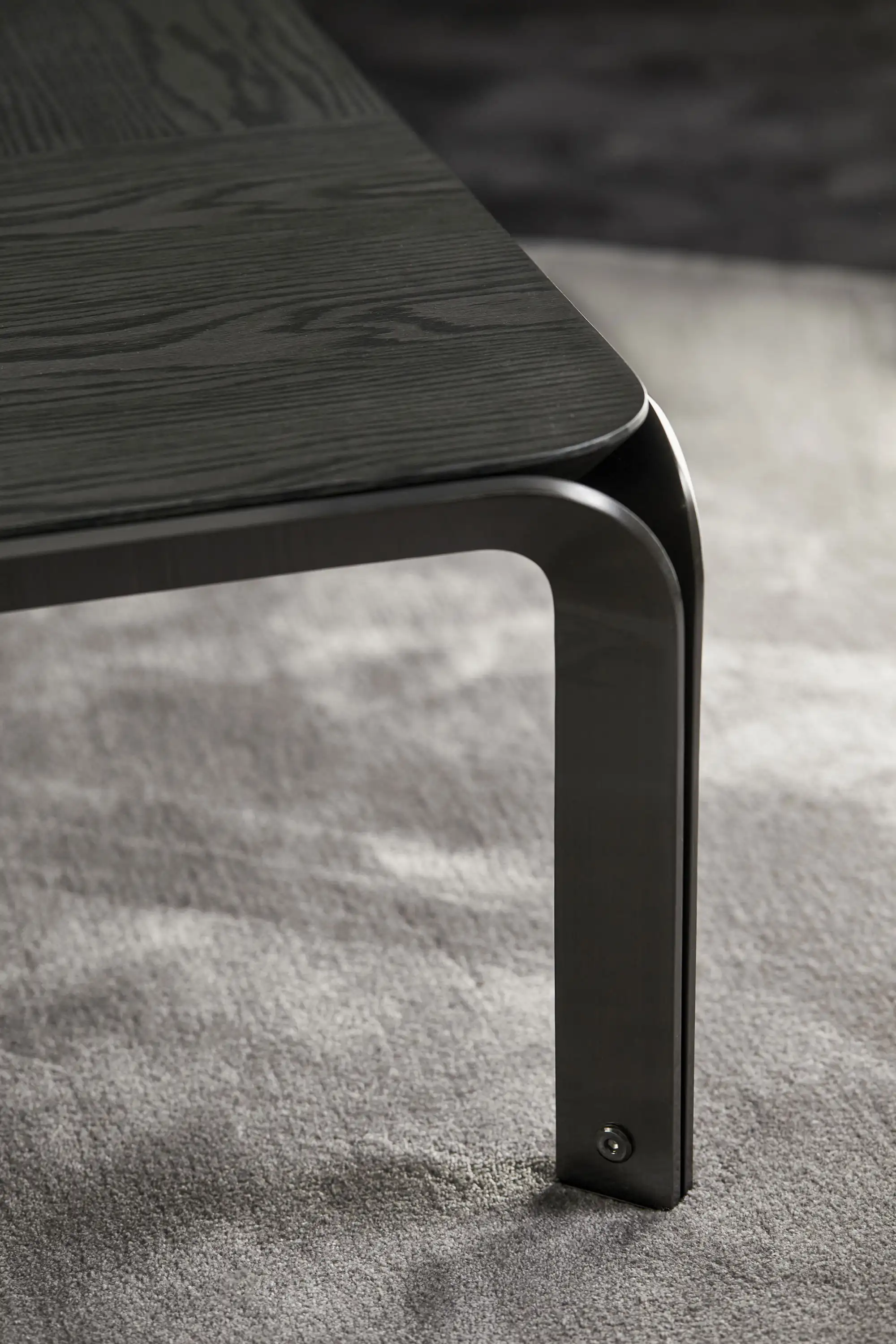 5_Tank Coffee Table_gallary_images