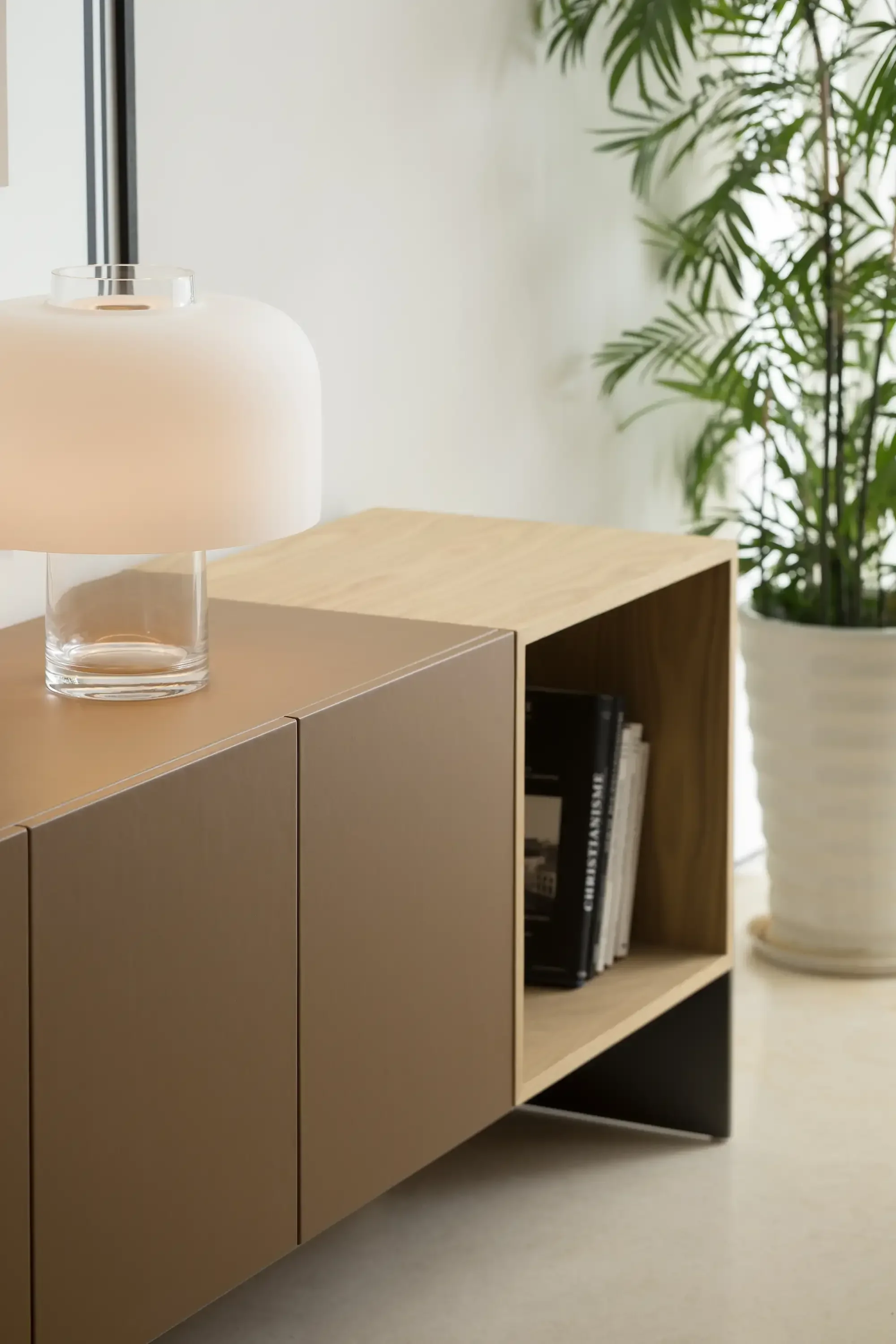 3_John Lobb TV Cabinet_gallary_images